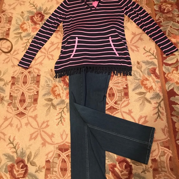 _SOLD_______LILLY PULITZER COLLARED TOP - Picture 6 of 14